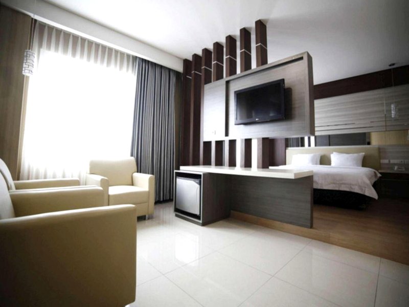 ホテル ハーモニー タシクマラヤ (Hotel Harmoni Tasikmalaya)の写真