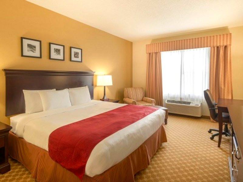 Country Inn & Suites by Radisson, Port Orange-Daytona, FLの写真