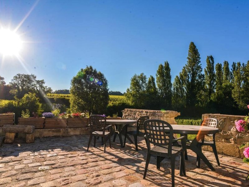 ラ クロフト デ フロンサック ベッド&ブレックファースト (La Closerie de Fronsac Bed and Breakfast)の写真