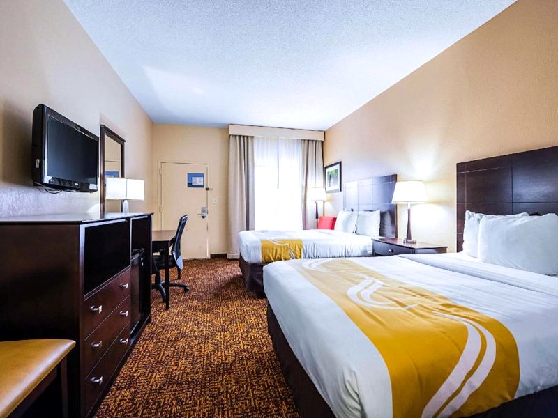 クオリティ イン (Quality Inn)の写真