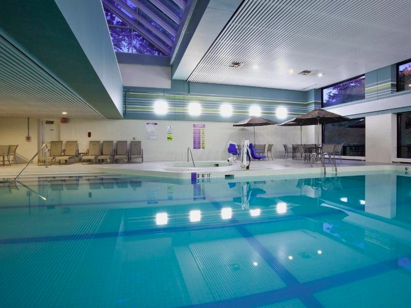 Crowne Plaza Minneapolis West By IHGの写真