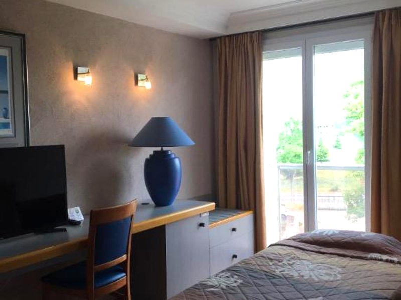 ホテル バル デ サオネ カルイレ リリュー (Hotel Val de Saone Caluire Rillieux)の写真