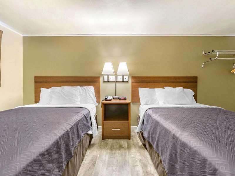 エコノ ロッジ ベルフォンテ インターステート 99 (Econo Lodge Bellefonte I-99)の写真