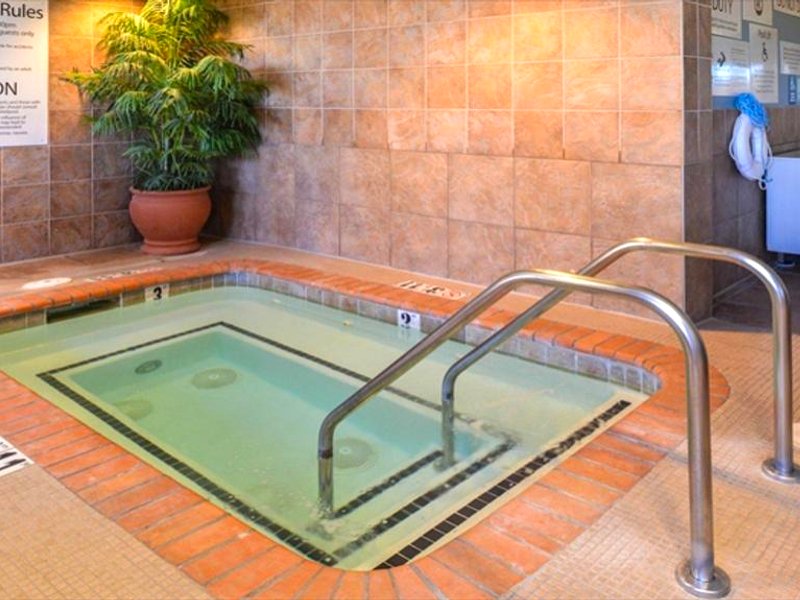 ホリデイ イン エクスプレス ウッドランド バイ IHG (Holiday Inn Express Woodland By IHG)の写真