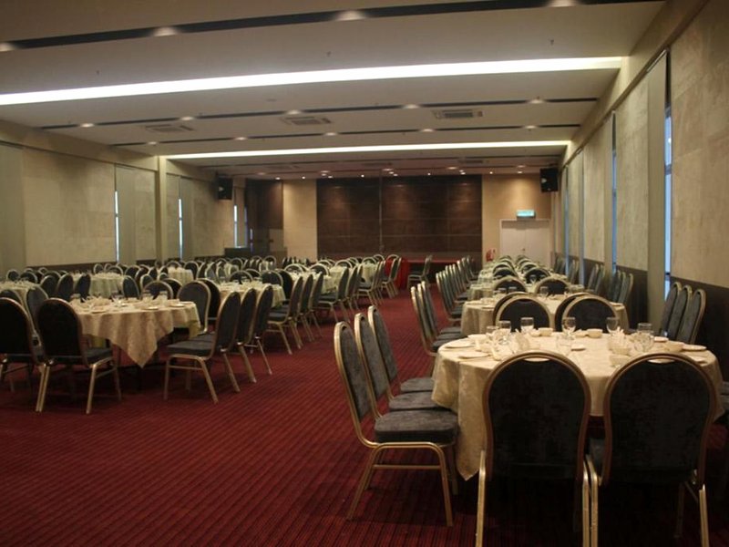 フラー ホテル アロースター (Fuller Hotel Alor Setar)の写真