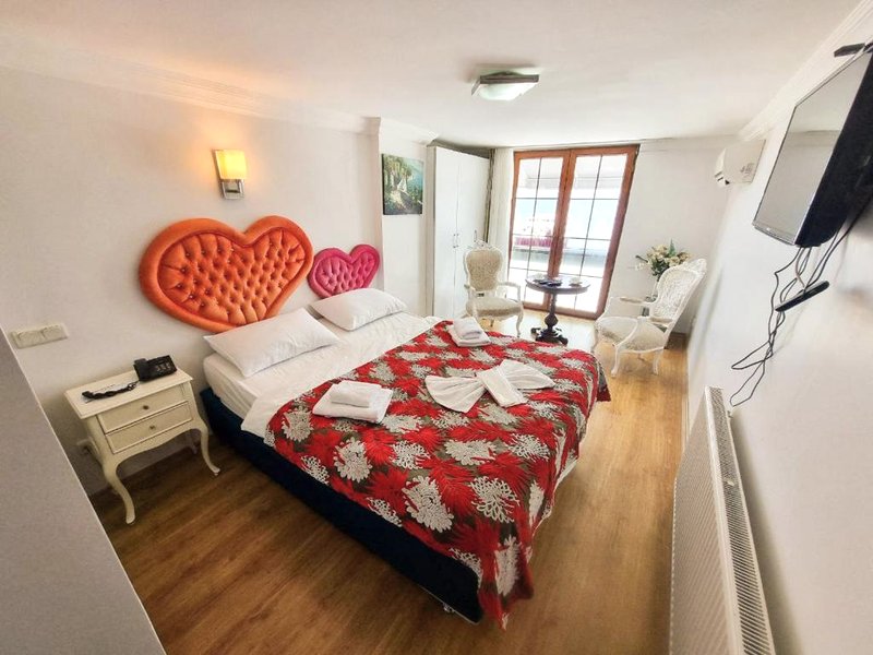 ブユカダ マイ ウェイ ブティック オテル (Büyükada My Way Butik Otel)の写真