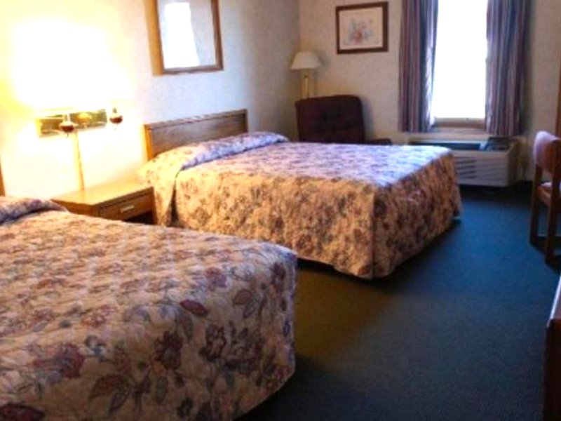 ステート ライン イン (State Line Inn)の写真