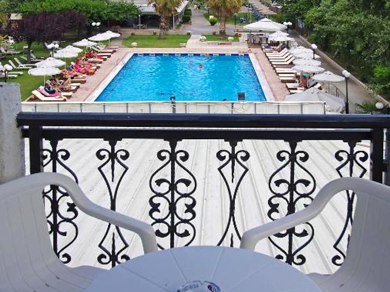 Sun Beach Hotel-Platamonasの写真