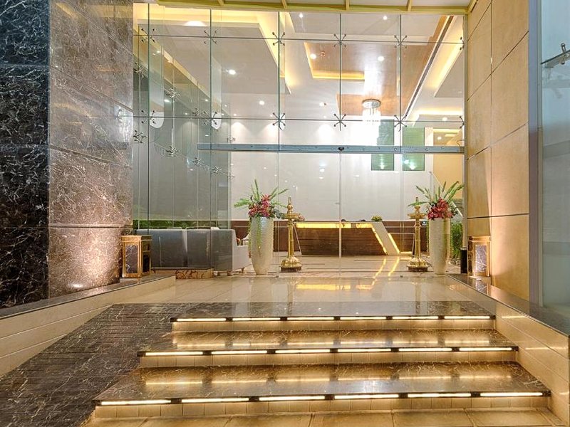 ホテル ランス インターナショナル ラグジュアリー ホテル (Hotel Lance International - Luxury Hotel)の写真