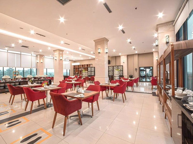 ブラリング グランド ホテル プルバリンガ, アザナ ホテルズ コレクション (Braling Grand Hotel Purbalingga, Azana Hotels Collection)の写真