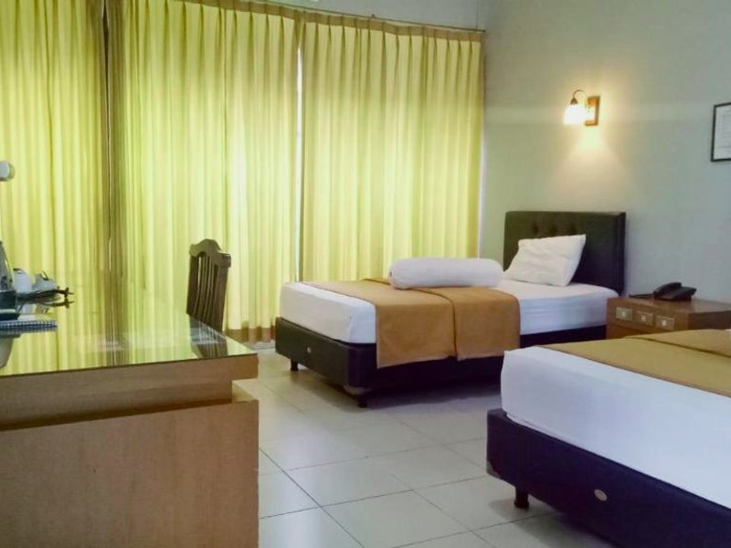 Hotel Owabong Purbalinggaの写真