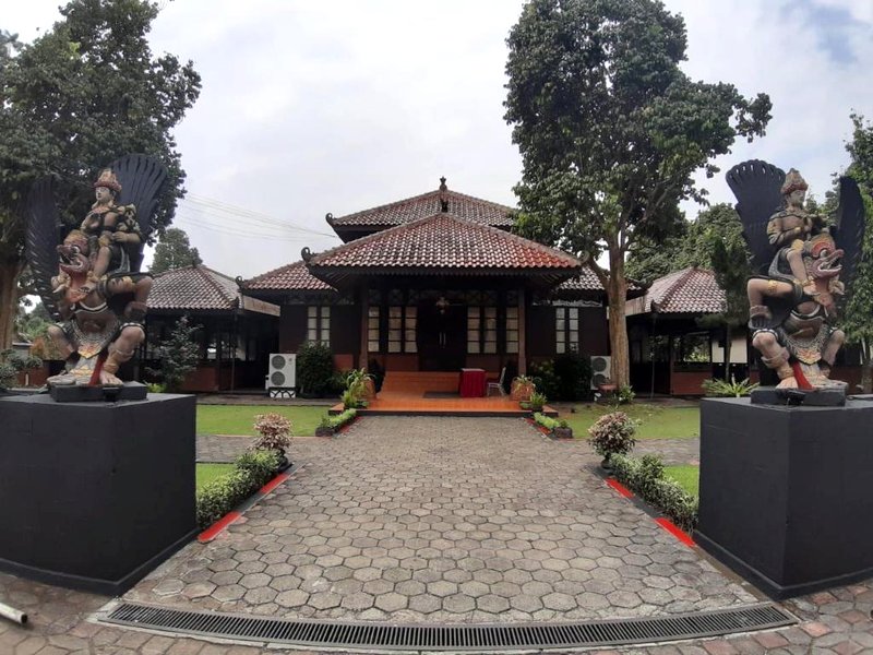 Hotel Owabong Purbalinggaの写真