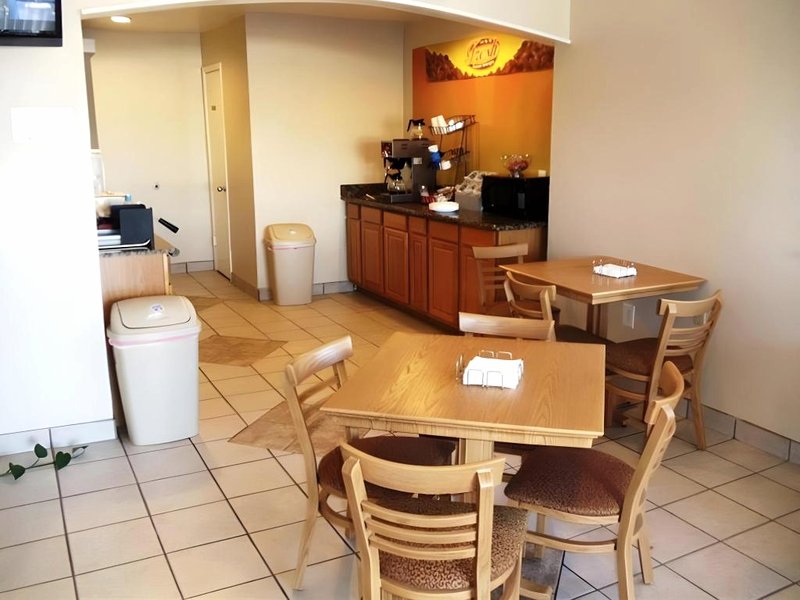 Americas Best Value Inn - Buffalo, TXの写真