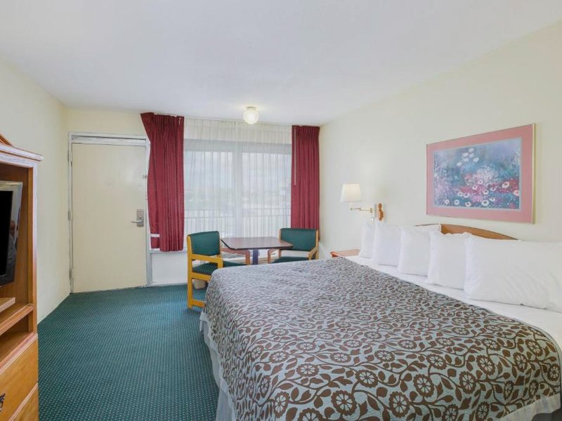 デイズ イン バイ ウィンダム ニューポート (Days Inn by Wyndham Newport)の写真