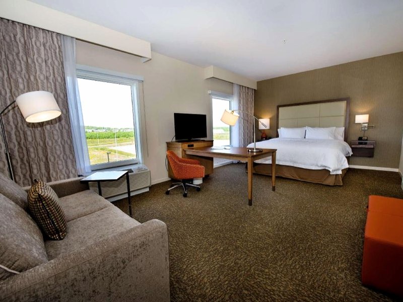 ハンプトン イン&スイーツ バイ ヒルトン トゥルロ (Hampton Inn & Suites by Hilton Truro)の写真