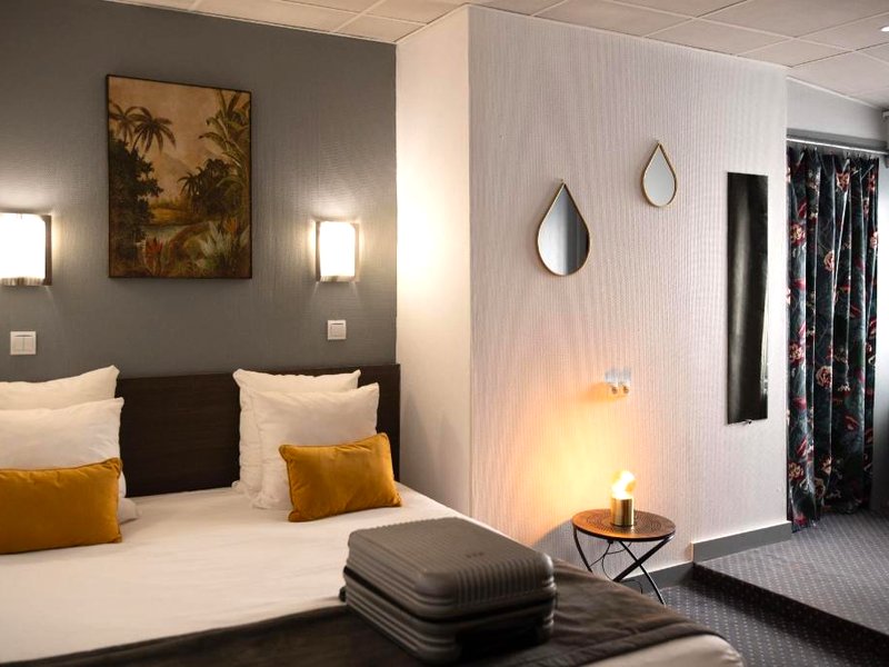 ホテル デ ノルマンディー (Hotel de Normandie)の写真