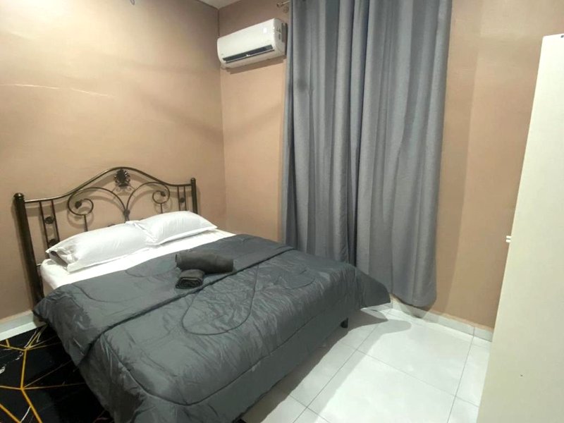 ［セラマ］一軒家（100m²）｜ 3ベッドルーム／2バスルーム (Homestay dalam dusun di Jalan Lata Rambung)の写真