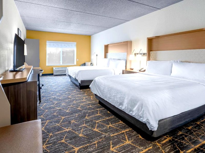 Holiday Inn Hotel And Suites Wausau-Rothschild By IHGの写真