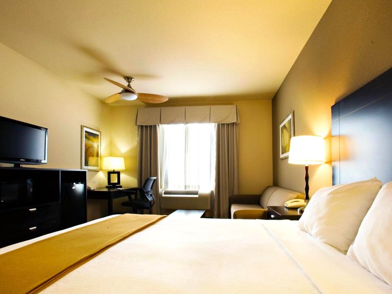 Holiday Inn Express Hotel & Suites Shamrock North By IHGの写真
