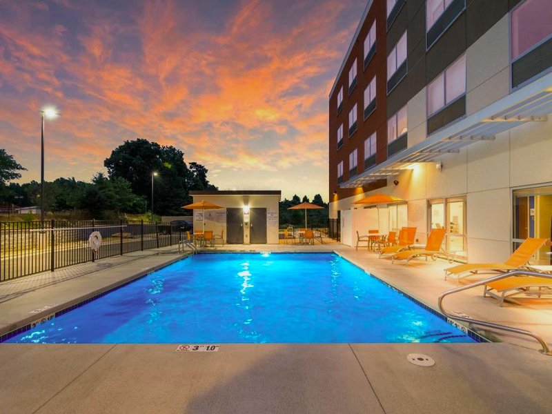 Holiday Inn Express and Suites Asheboro By IHGの写真