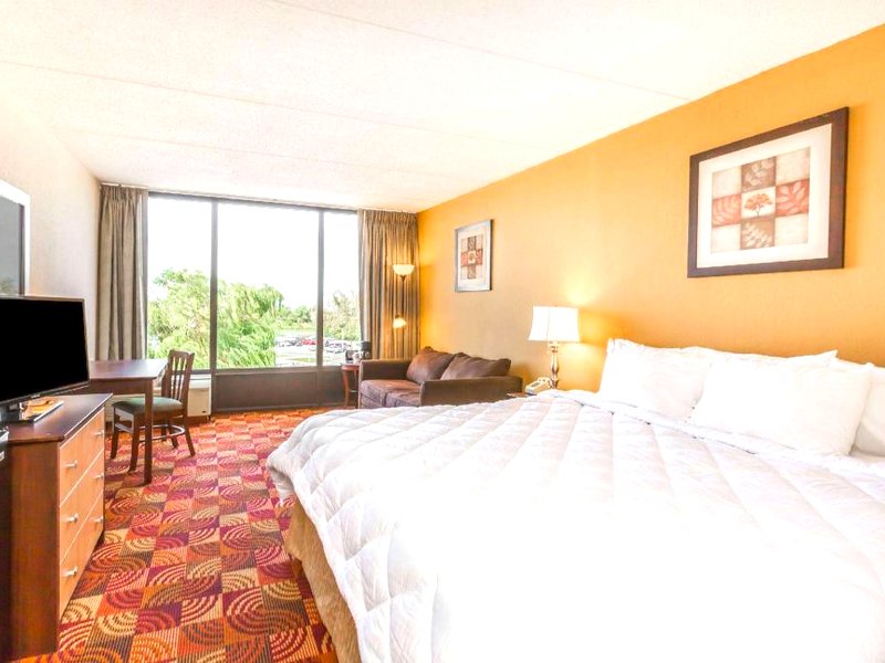 デイズ イン バイ ウィンダム シラキュース (Days Inn by Wyndham Syracuse)の写真