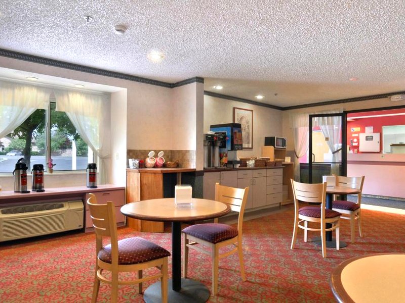 アメリカズ ベスト バリュー イン イースト シラキュース (Americas Best Value Inn East Syracuse)の写真