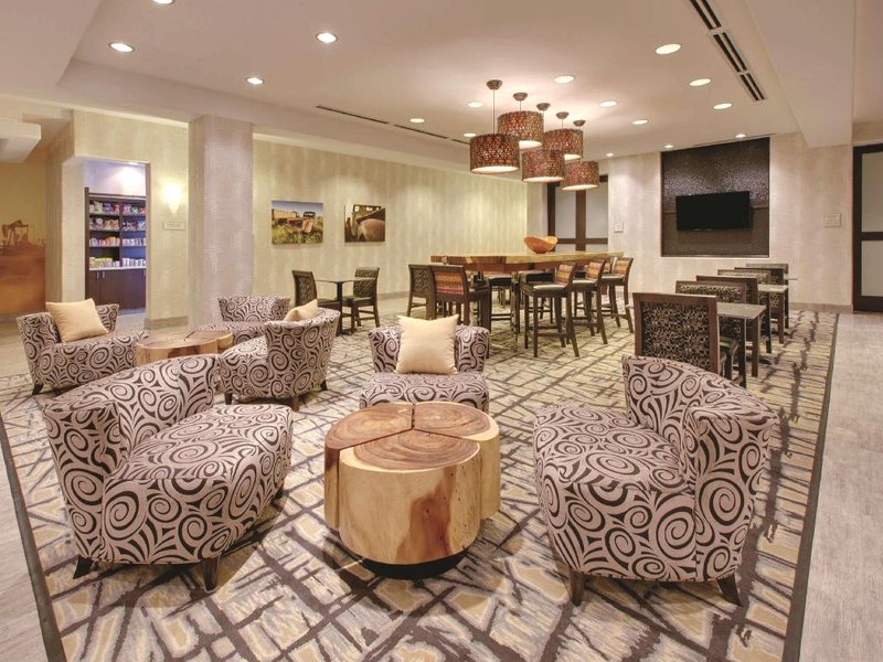 ラ キンタ イン&スイーツ バイ ウィンダム アンドリュース (La Quinta Inn & Suites by Wyndham Andrews)の写真