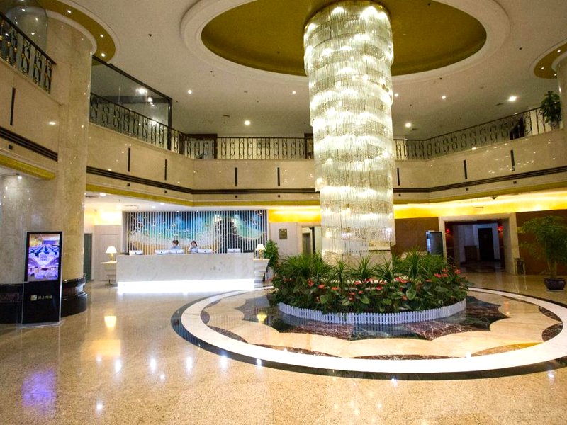 ダーリェン ボーハイ パール ホテル (Dalian Bohai Pearl Hotel)の写真
