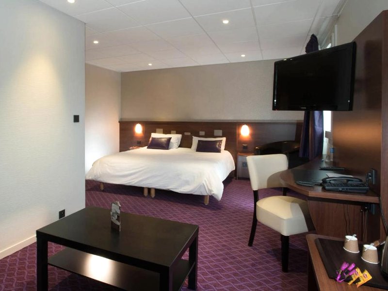 ブリット ホテル トゥール シュッド ル クフ (Brit Hotel Tours Sud – Le Cheops)の写真