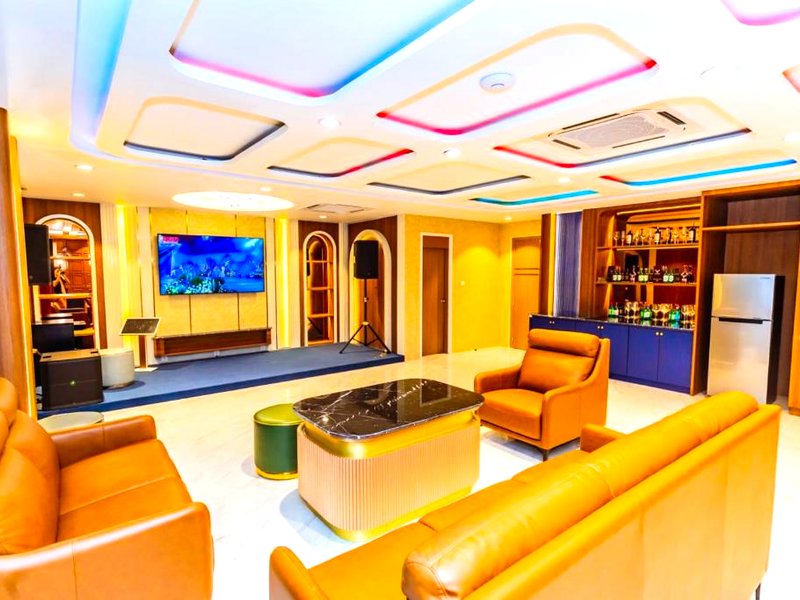 Dynasty Casino Hotelの写真