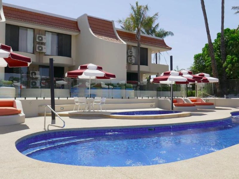 カプリ ウォーターズ カントリー クラブ (Capri Waters Country Club)の写真