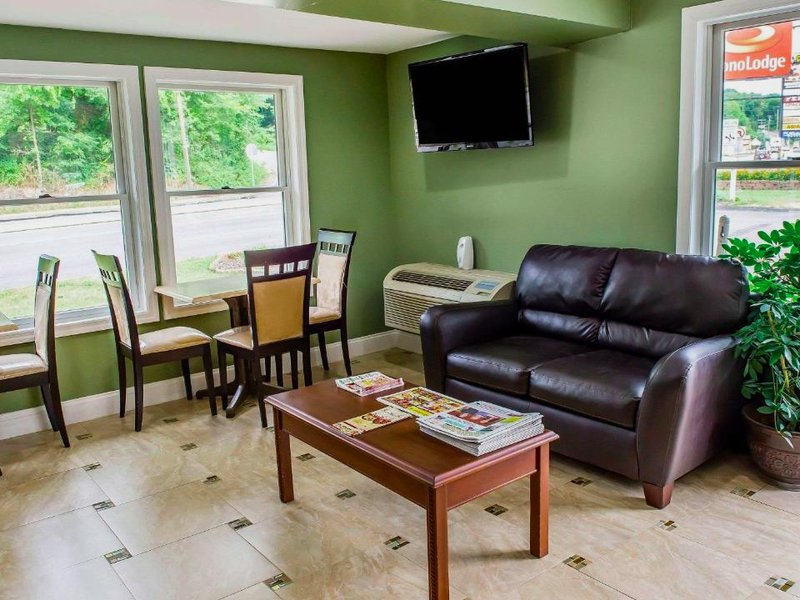 エコノ ロッジ ジェファーソン ヒルズ ハイウェイ 51 (Econo Lodge Jefferson Hills Hwy 51)の写真