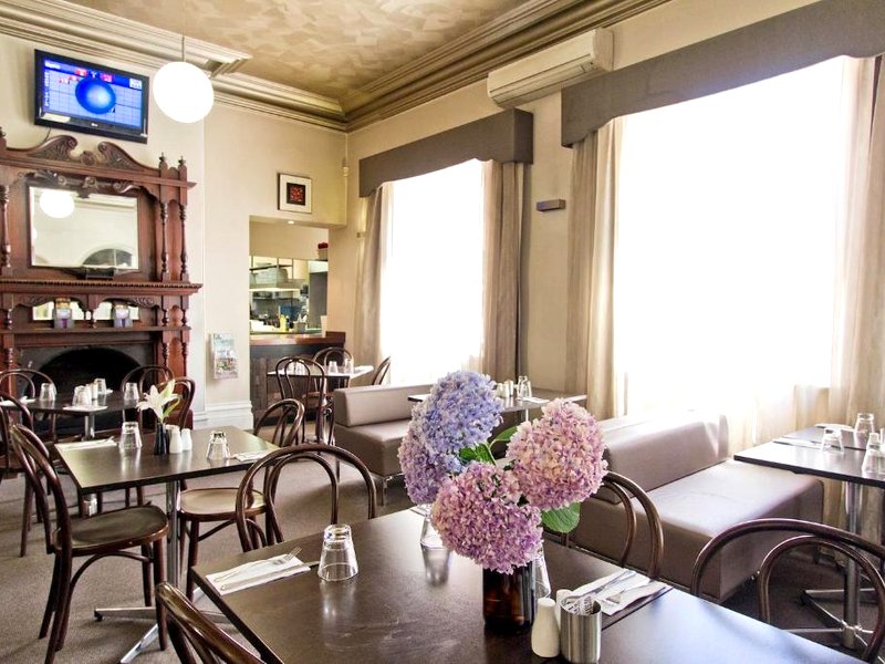 Deloraine Hotelの写真