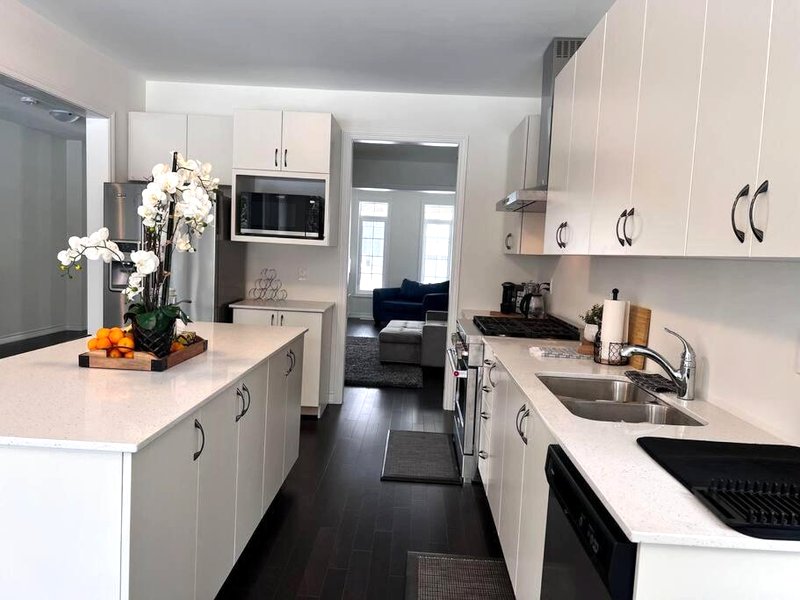 Modern & Cozy Kawartha Getawayの写真