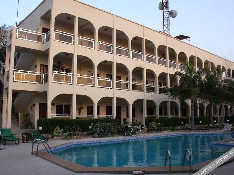 シービューガーデンズホテル (Seaview Gardens Hotel)の写真