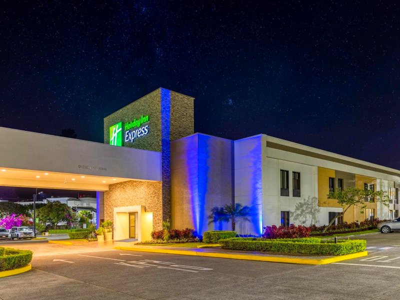 ホリデイ イン エクスプレス サンホセ コスタリカ エアポート ホテル バイ IHG (Holiday Inn Express San Jose Costa Rica Airport Hotel By IHG)の写真