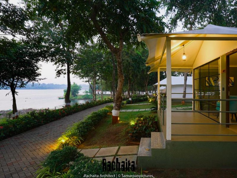 White Feather Resort Kaunchaの写真