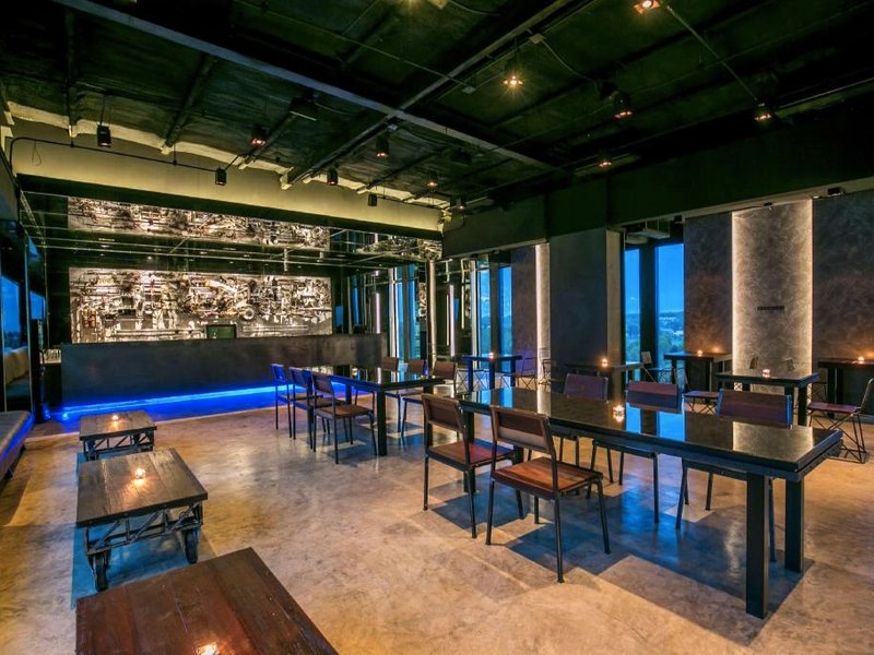 ザ クリスタル ホテル ブリラム (The Crystal Hotel Buriram)の写真