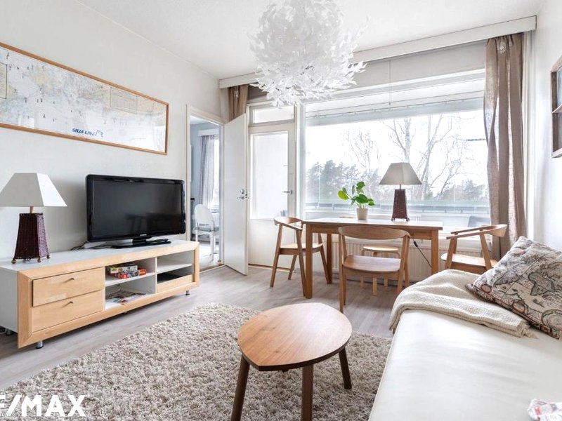 Viherkallio two room apartment with kitchen and balkonyの写真