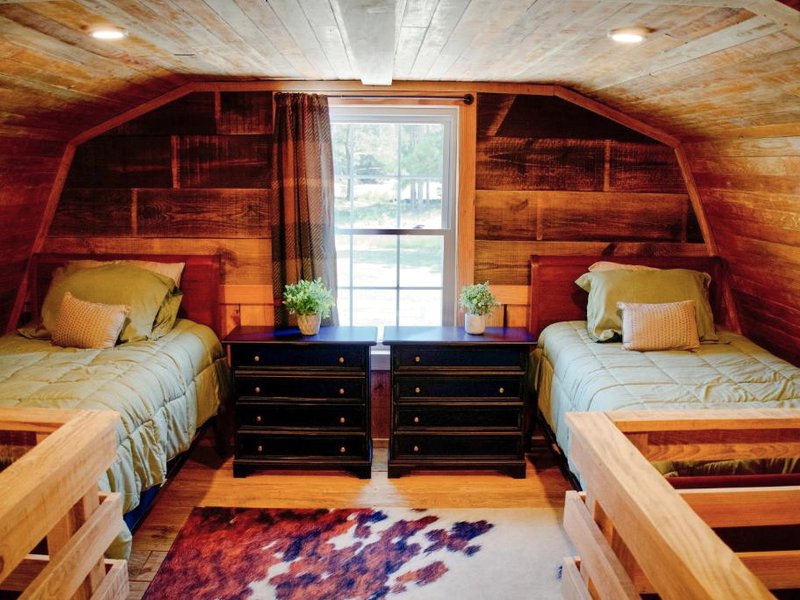 Outdoor Adventure Retreats - Wanee Lake Golf & RVの写真