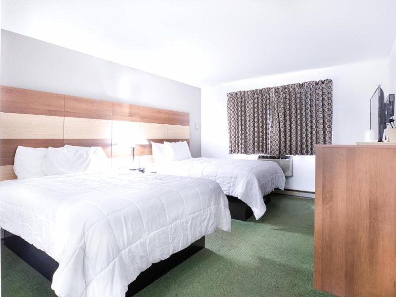 Northwoods Inn & Suites Minocquaの写真
