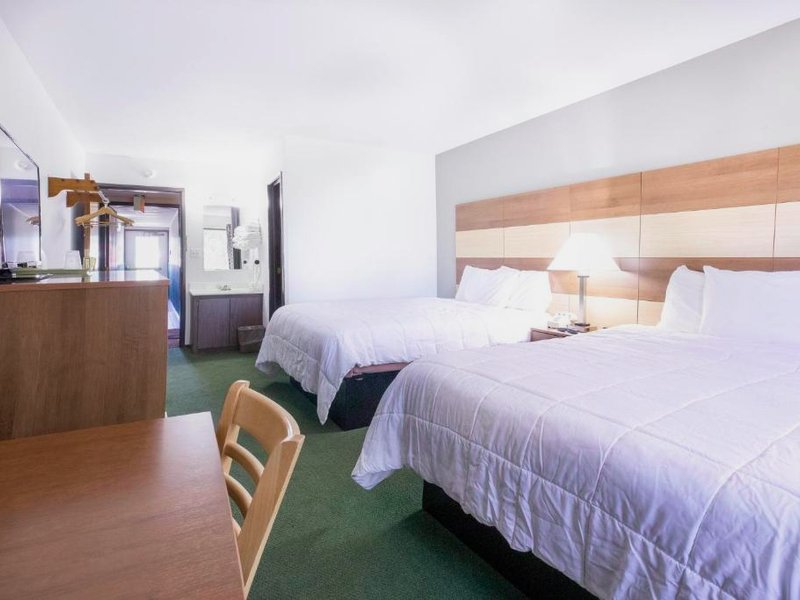 Northwoods Inn & Suites Minocquaの写真