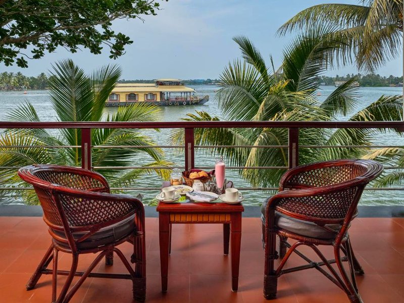 スターリング レイク パレス アレッピー (Sterling Lake Palace Alleppey)の写真