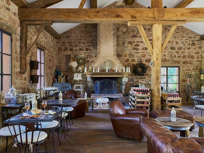 Chateau Saint Roux Le Luc-Le Cannet des Mauresの写真