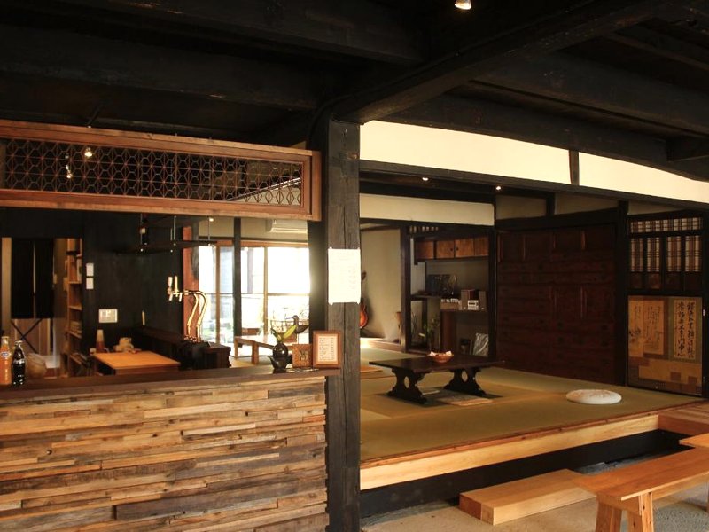 古民家ゲストハウス&バー 内子晴れ (Hostel & Tatami Bar Uchikobare)の写真