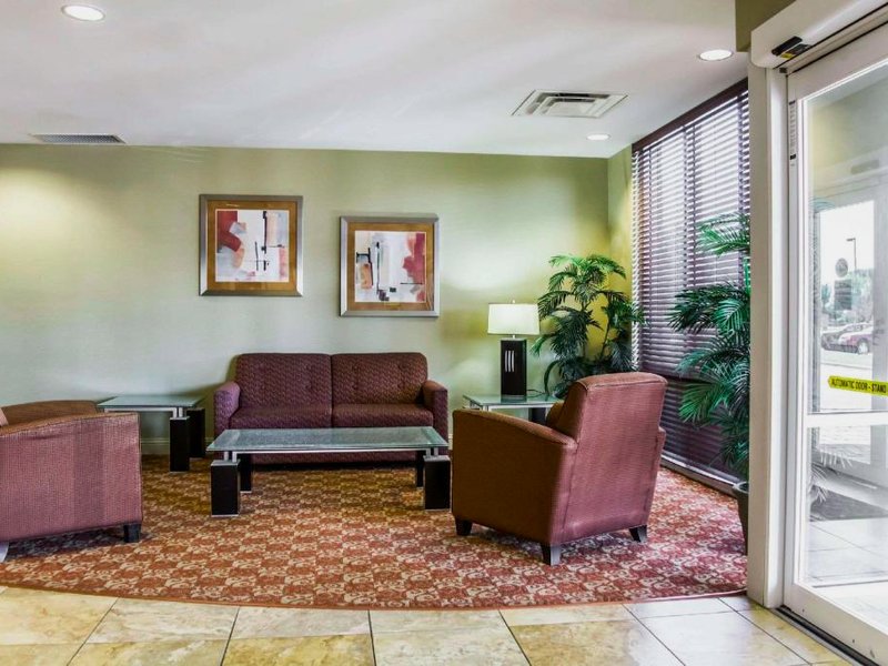 コンフォート スイーツ パーム ベイ メルボルン (Comfort Suites Palm Bay - Melbourne)の写真