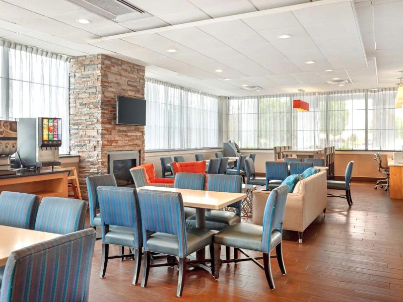 ベストウェスタン ハートフォード ホテル アンド スイーツ (Best Western Hartford Hotel and Suites)の写真