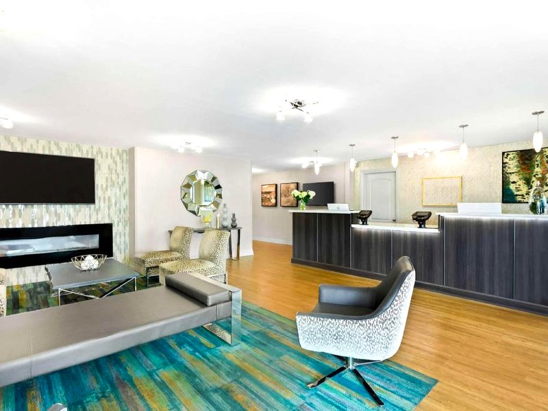Best Western Naperville Innの写真