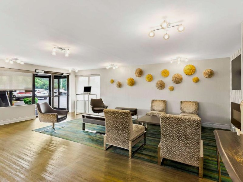 Best Western Naperville Innの写真
