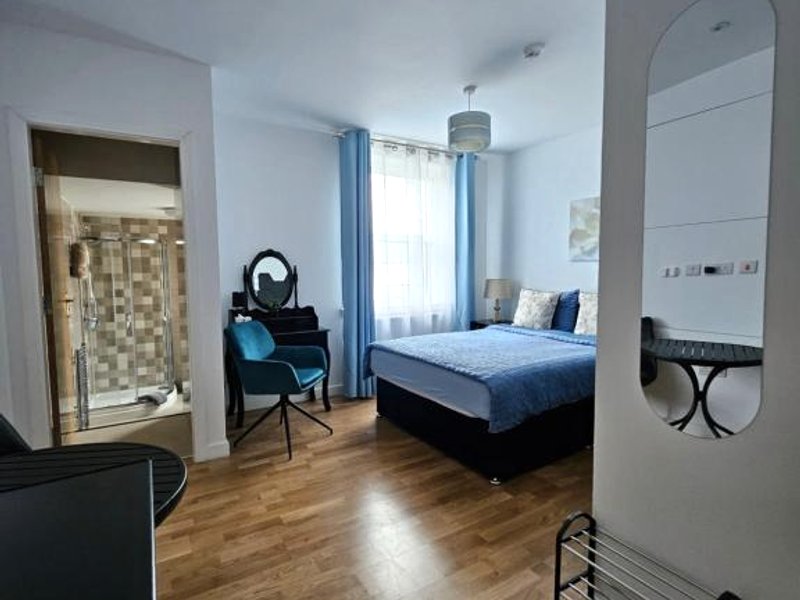 Central Chambers Suites - Suite 5の写真
